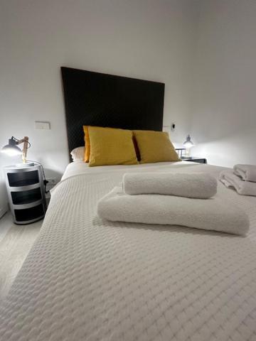 Casa De Huespedes Almirante Madrid Appartement Buitenkant foto