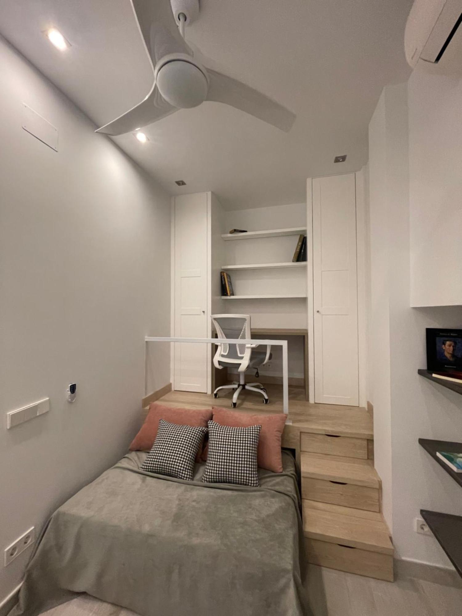 Casa De Huespedes Almirante Madrid Appartement Buitenkant foto