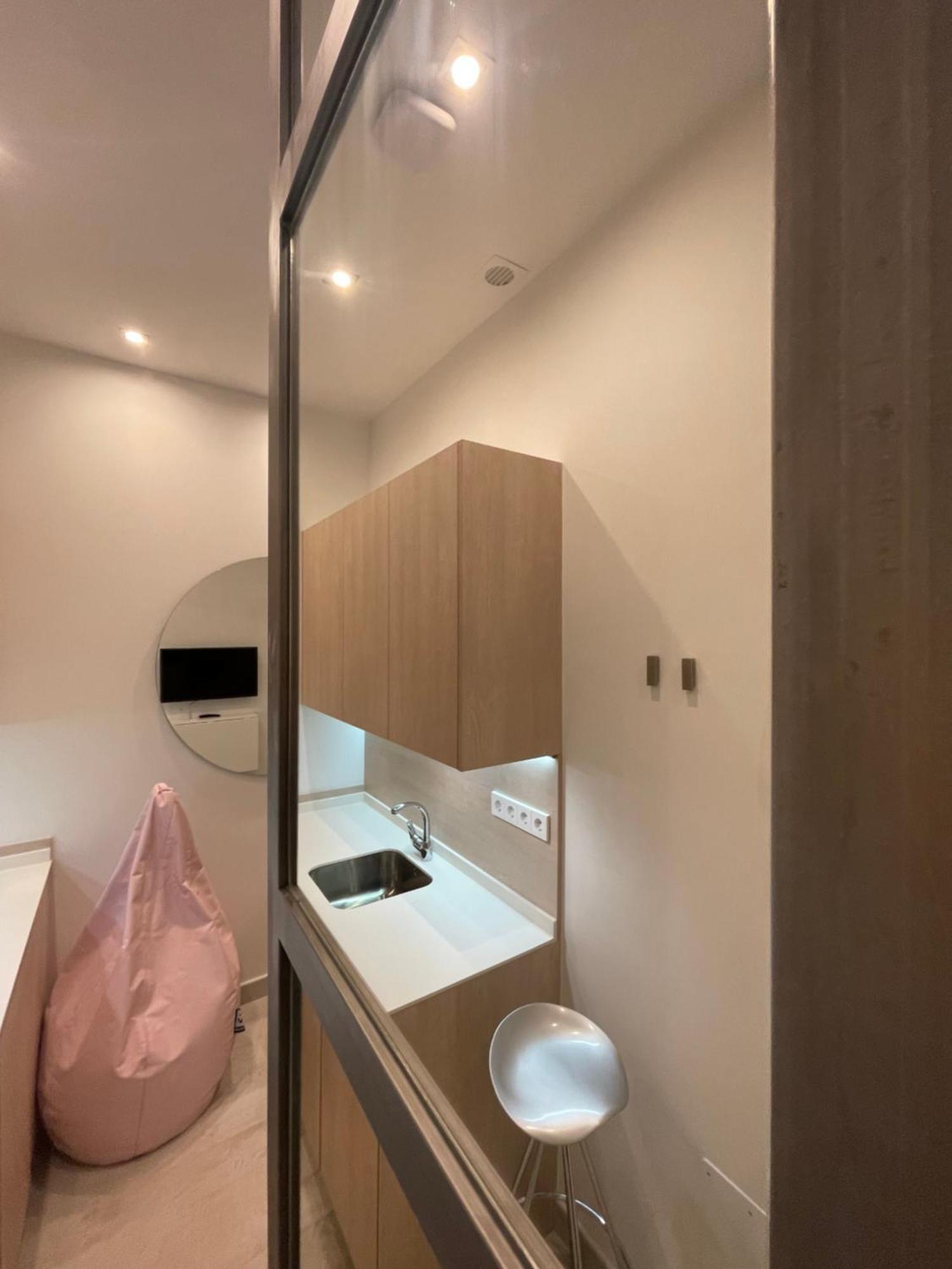 Casa De Huespedes Almirante Madrid Appartement Buitenkant foto